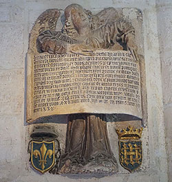 Ángel con cartela. Capilla de la Visitación. Catedral de Burgos (Fuente: Equipo ACOC - Alfonso de Cartagena. Obras Completas).