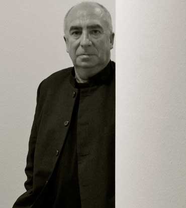 Fotografía en blanco y negro de Ángel Guinda por Vicente Almazán, 2011.