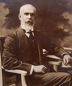 Rafael Altamira a principios del siglo XX.