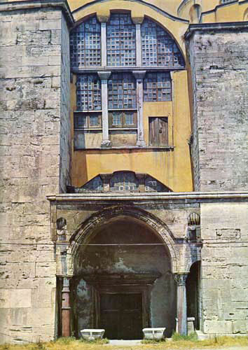 Constantinopla. Puerta oriental de Santa Sofía. - La caída de Constantinopla