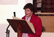 Margo Glantz en la presentación de la Biblioteca de Autor de Sor Juana Inés de la Cruz. En el XII Congreso de la Asociación Internacional de Teatro Español y Novohispano de los Siglos de Oro celebrado en Almagro (España) en julio de 2005