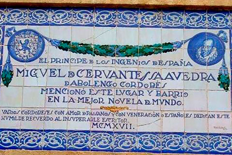 Azulejo cervantino en la Plaza del Potro.