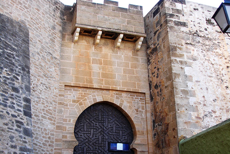 Entrada al castillo de Dénia, antigua sede del Consell.