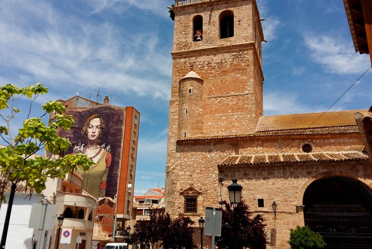 Iglesia Parroquial de Santiago de la Espada.