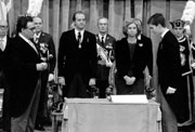 Felipe de Borbón Felipe jura la  Constitución española el día que cumple la mayoría de edad ante las  Cortes españolas. 30 de enero de   1986.