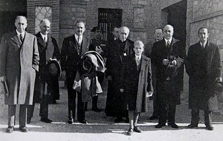  Primera visita de Juan Carlos de Borbón a España. 