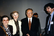 Elizabeth Lipton, Zygmunt Kubiak y Andrés Lewesy. Joseph Wittilu Conference Columbia University & The Kosciunesco Foundation, diciembre de 1996.