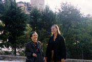 Laura García Lorca de los Ríos y M.ª Soledad Carrasco Urgoiti, 2002.