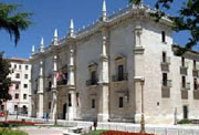  Biblioteca Histórica de Santa Cruz.