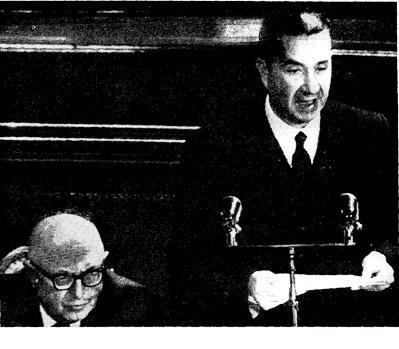 Aldo Moro en el Senado